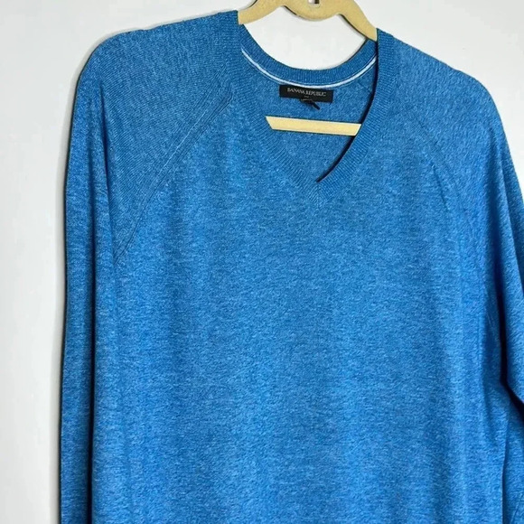 Banana Republic Blue V- Neck Sweater - Picture 3 of 6